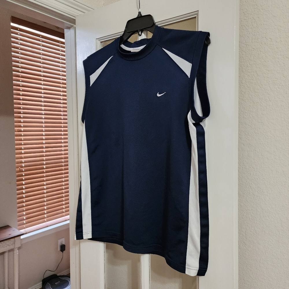 Nike Sleeveless Training Shirt Navy White Athletic Muscle Tank Size Large - Picture 2 of 13